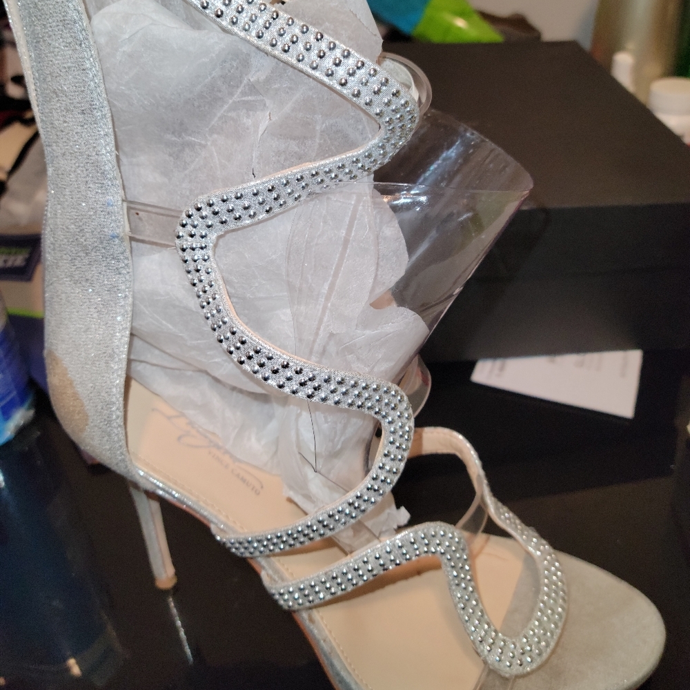 Shoes - Picture 2 of 3